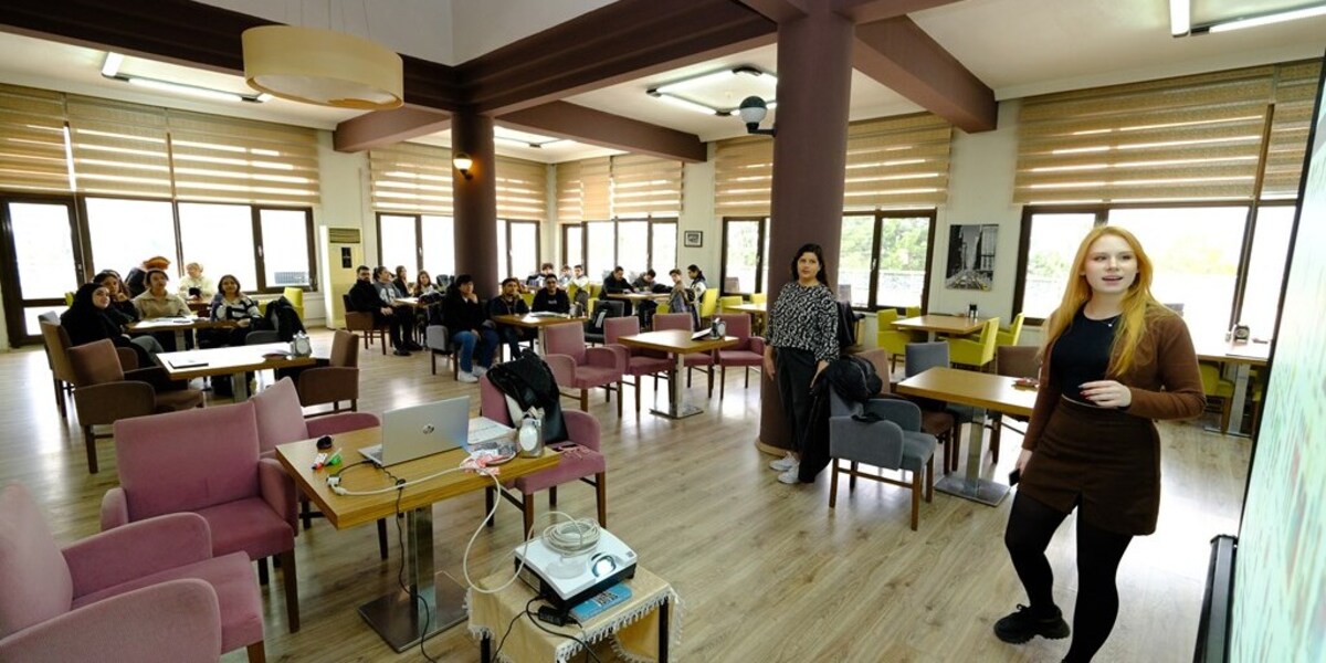 Dil Cafe Yeni Döneme İngilizce ile Başladı