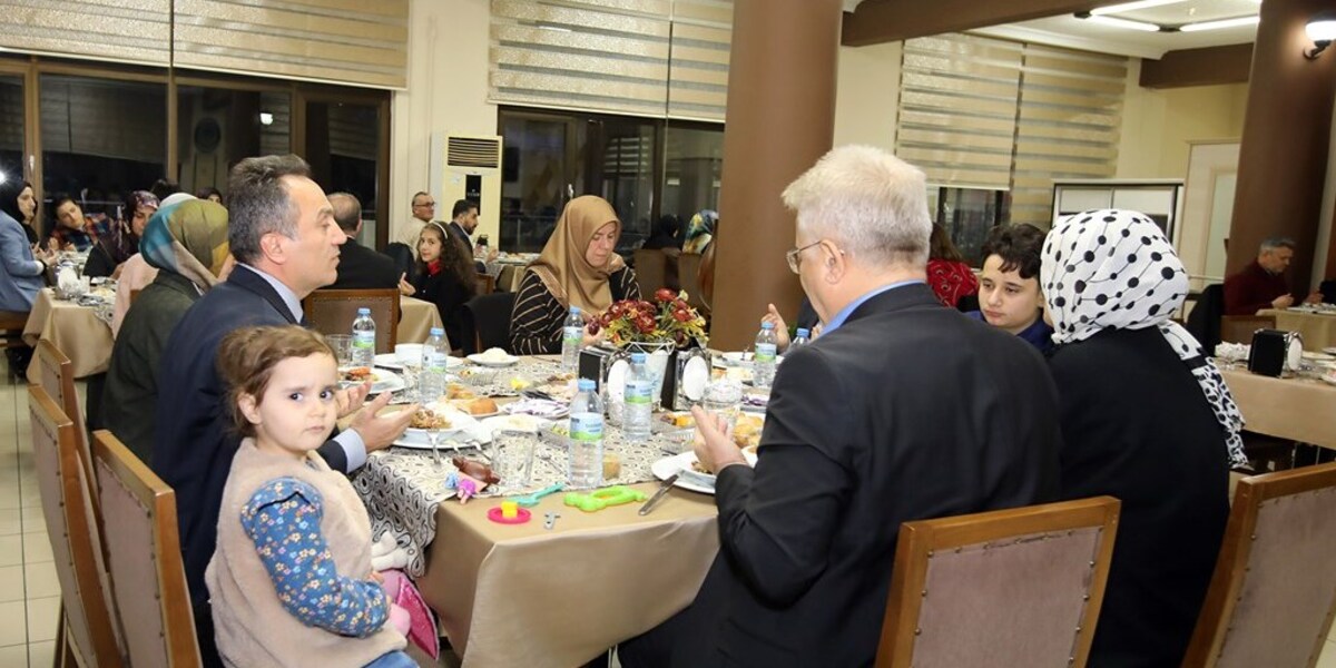 Büyük TOGÜ Ailesi İftarda Bir Araya Geldi