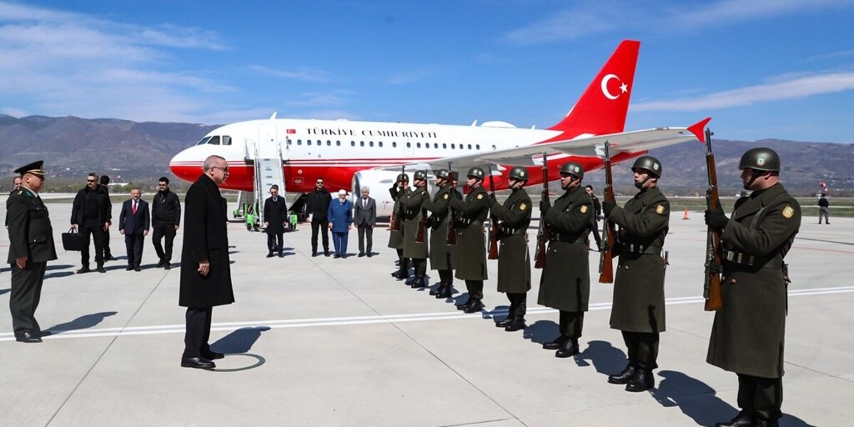 Cumhurbaşkanımız Recep Tayyip Erdoğan Tokat Havalimanında Karşılandı