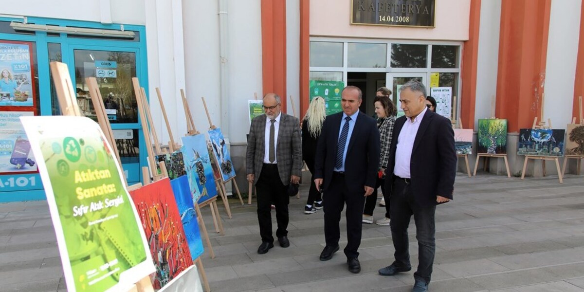 “Atıktan Sanata Sıfır Atık” Sergisi Görücüye Çıktı
