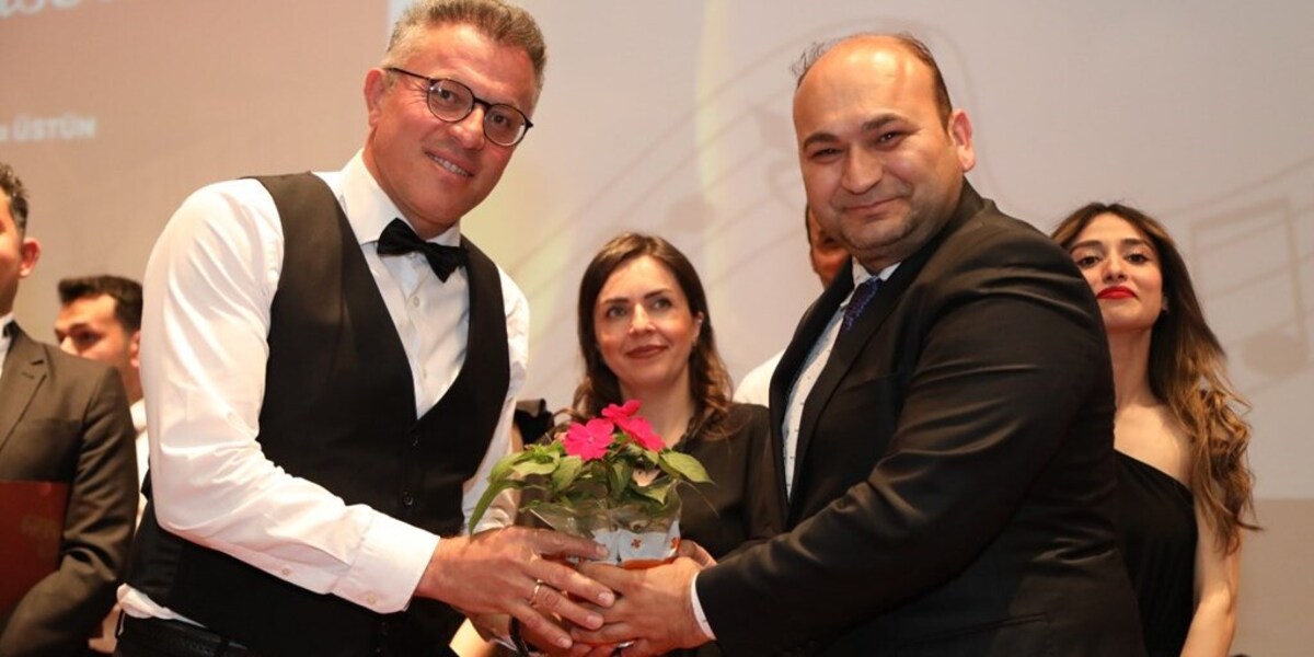 Üniversitemizden Türk Halk Müziği Konseri