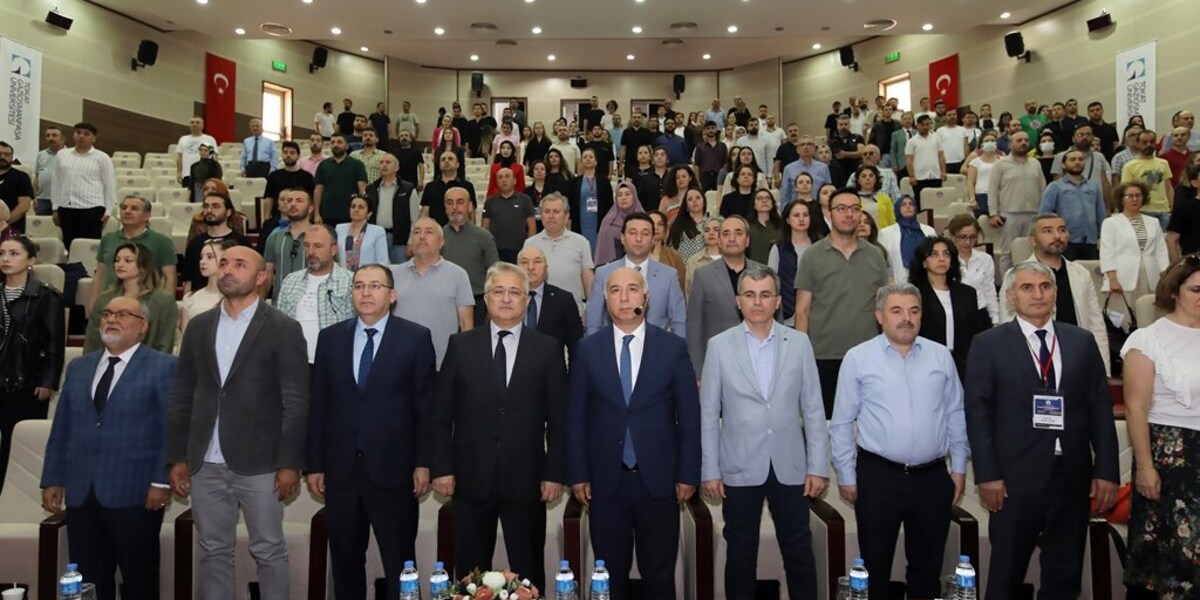 “Yükseköğretimde Kalite Güvencesi ve Akreditasyon” Konferansı Gerçekleştirildi