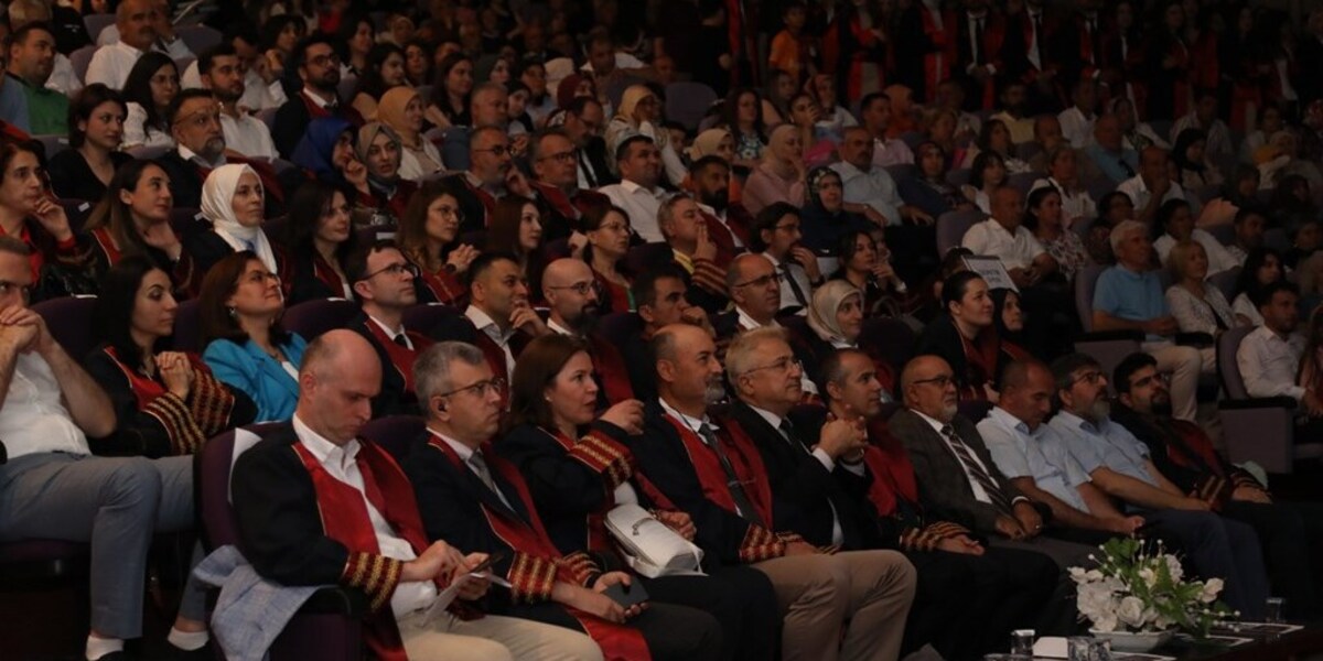 2023-2024 Tıp Fakültesi Mezuniyet Töreni Gerçekleştirildi