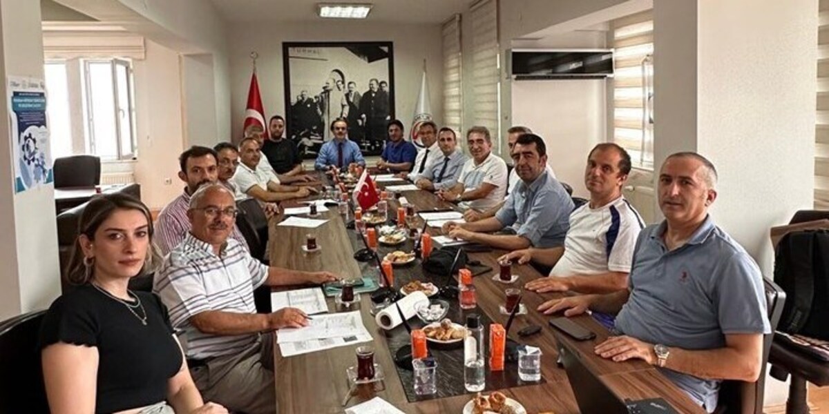 Turhal Uygulamalı Bilimler Fakültesi Program Güncelleme ve Geliştirme Çalıştayı Düzenlendi