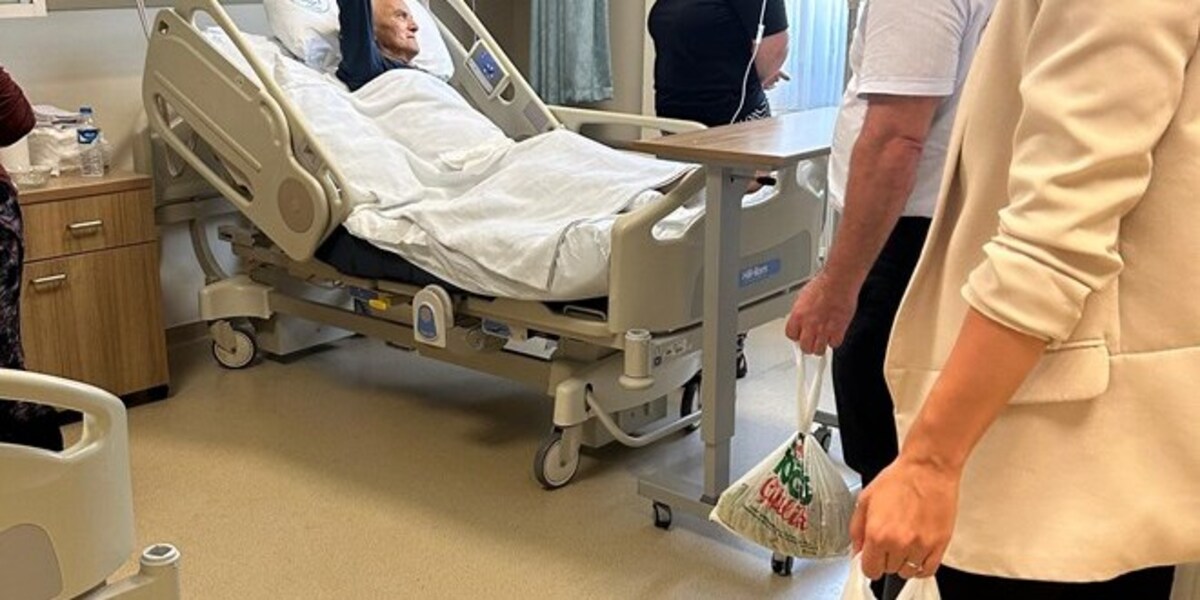 Hasat Edilen Üzümler Hastalara İkram Edildi