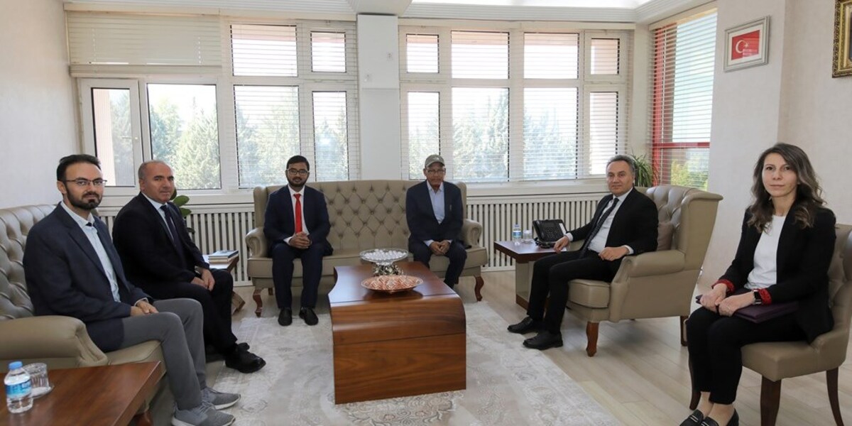 Uluslararası İslam Üniversitesi ile İş Birliği Protokolü İmzalandı