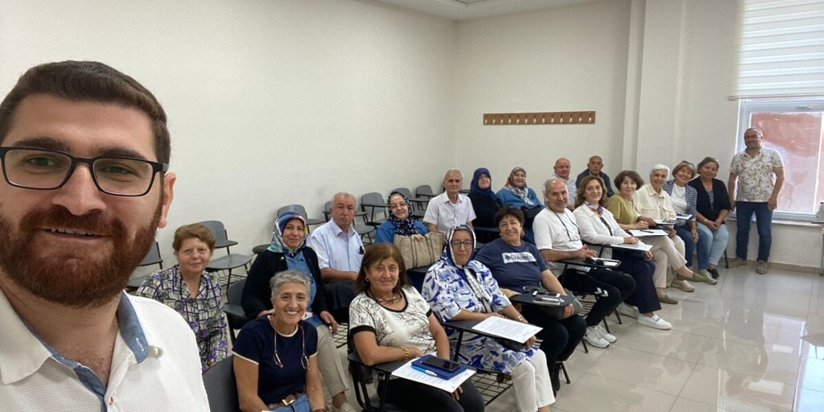 Hayatın İkinci Baharı: Tokat’ta 60 Yaş Üstü Bireyler İçin Tazelenme Üniversitesinin İlk Haftası Geride Kaldı