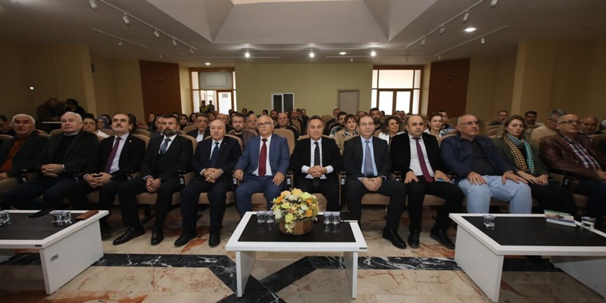 Rektörümüz, Ziraat Fakültesi Akademik Genel Kuruluna Katıldı