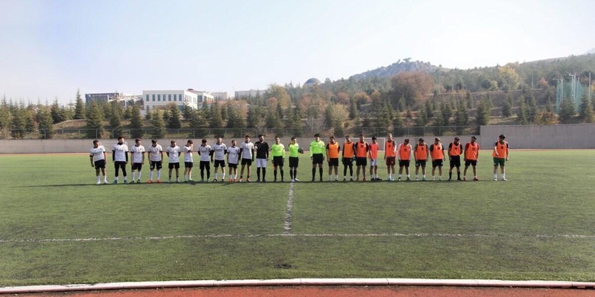 Üniversitemizde Sonbahar Turnuvaları Başladı