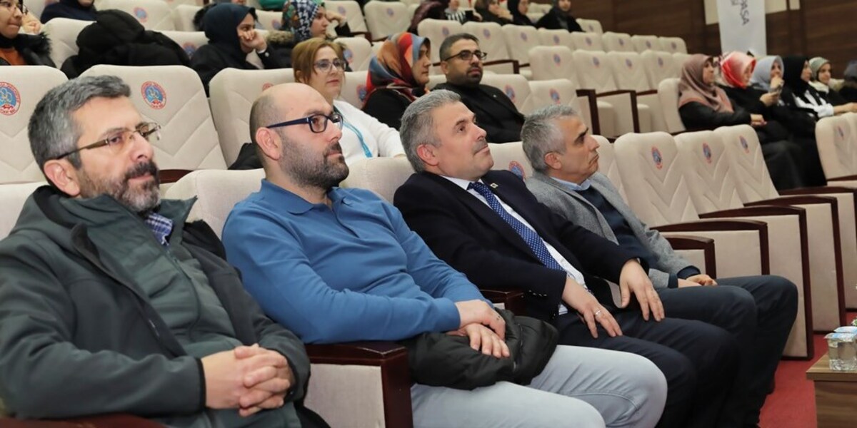 Üniversitemizden Yunus Emre ve İlahi Aşk Programı