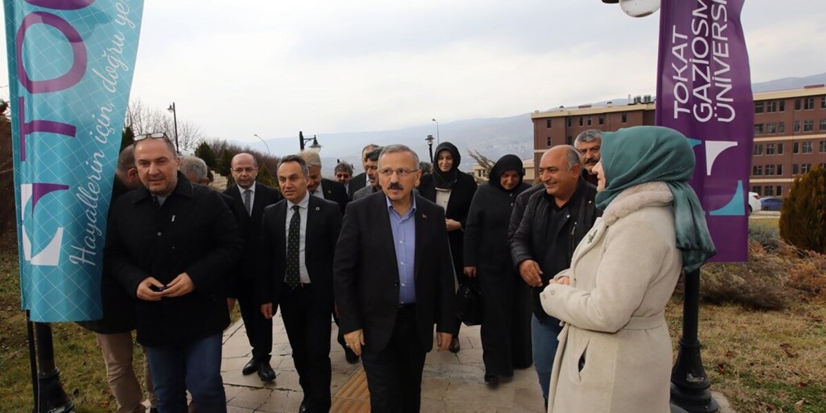 Üniversitemizden “Türkiye’nin Yeni Dünya Düzenindeki Yeri ve Türkiye Yüzyılı” Konferansı