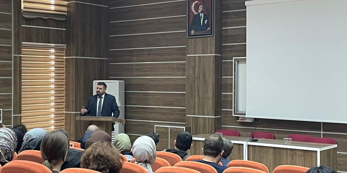 Üniversitemizden “Türk Dünyasında Ortak Alfabe Çalışmaları” Konferansı