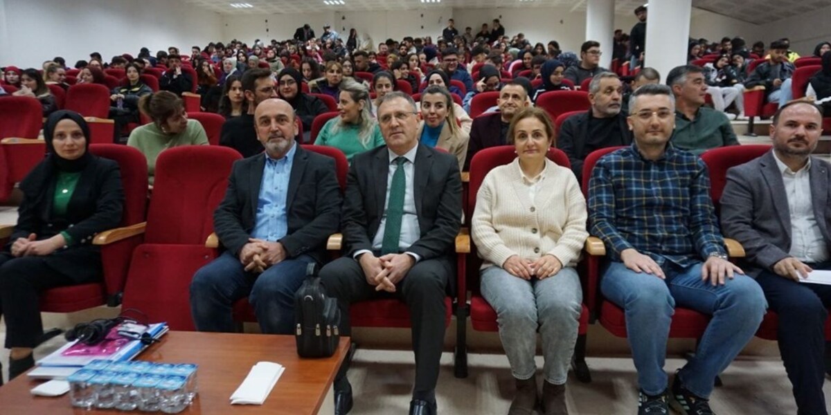 Erbaa Yerleşkemizde Öğrenci Kulüpleri Toplantısı Yapıldı