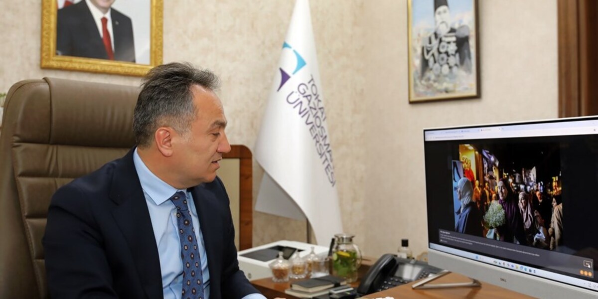 Rektörümüz, Anadolu Ajansı’nın `Yılın Kareleri` Oylamasına Katıldı