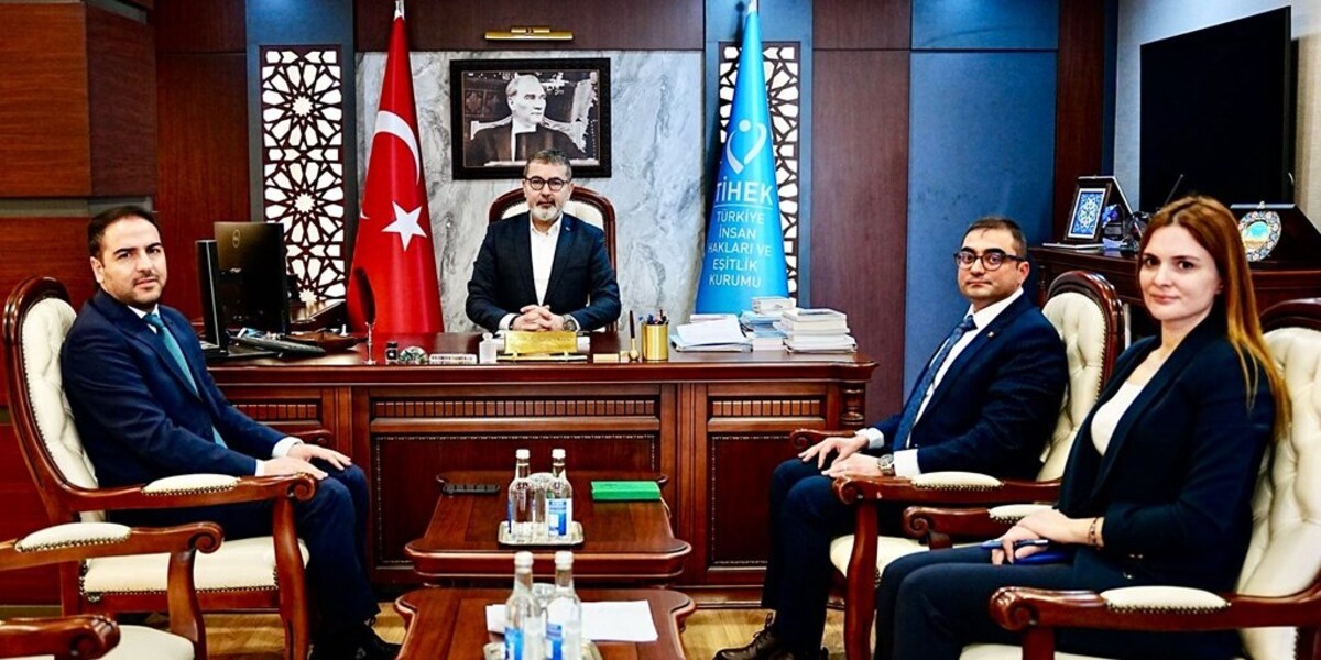 Üniversitemiz Hukuk Fakültesinden TİHEK’e Ziyaret