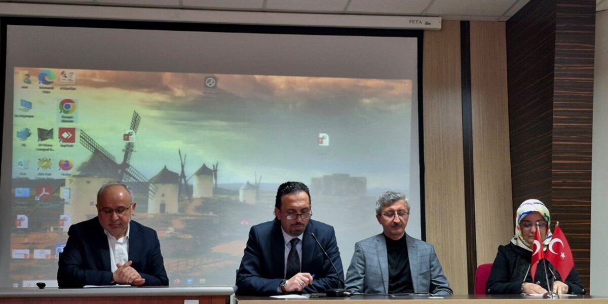 Üniversitemizden Kur’an ve Sünnet Işığında İslamiyet Paneli