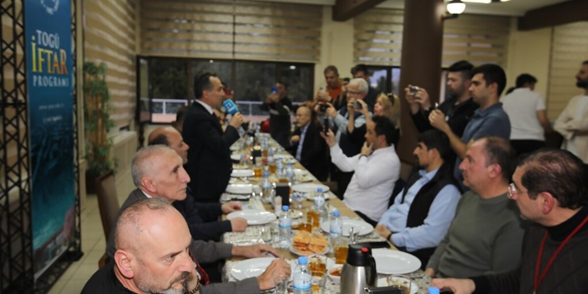 Rektörümüz Basın Mensupları ile İftar Programında Buluştu