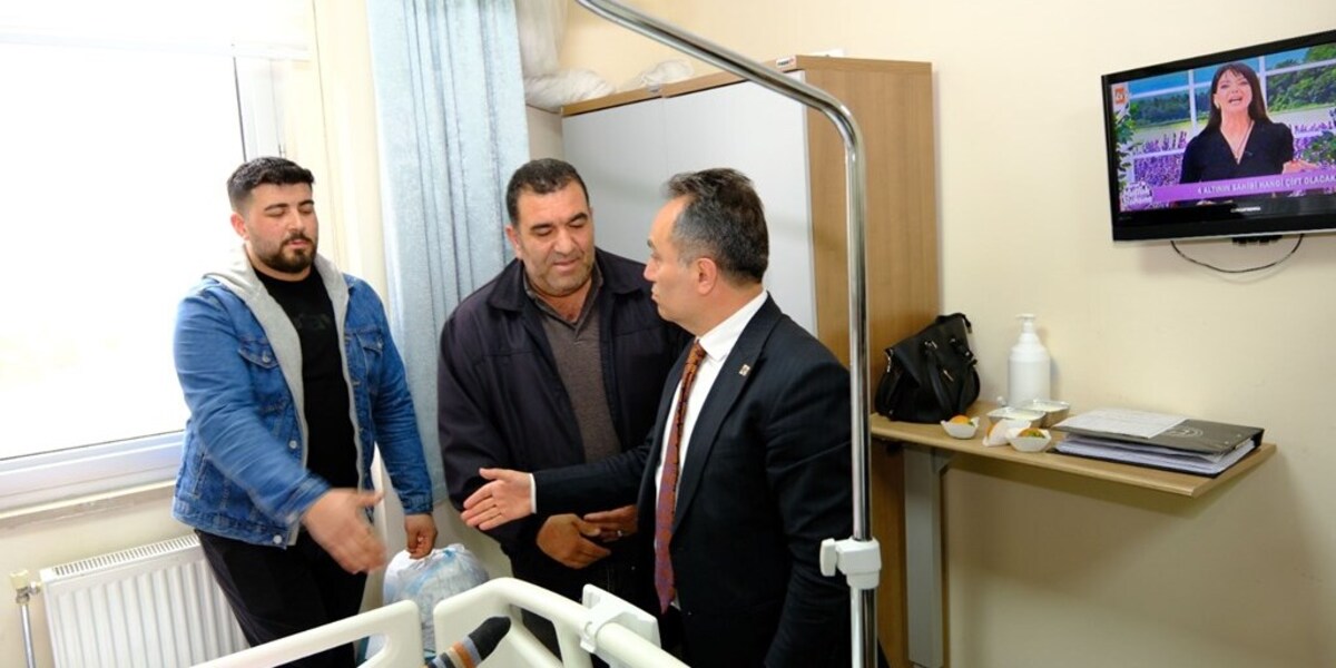 Rektörümüz Prof. Dr. Fatih Yılmaz’dan Hastalara Anlamlı Ziyaret