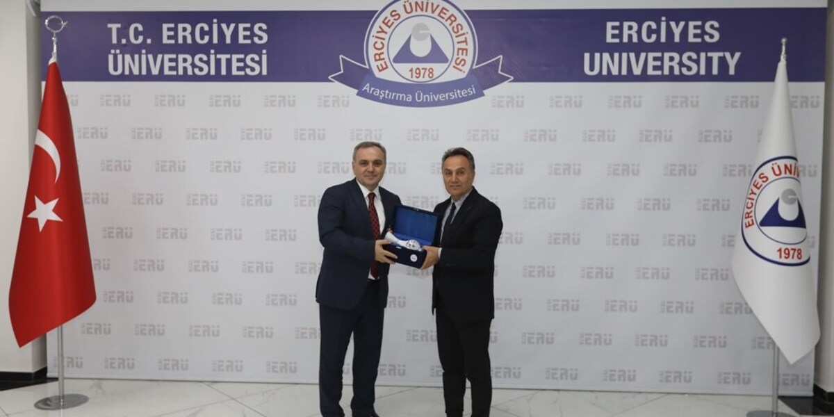 Anadolu Üniversiteler Birliği Dönem Başkanlığı Üniversitemize Devredildi