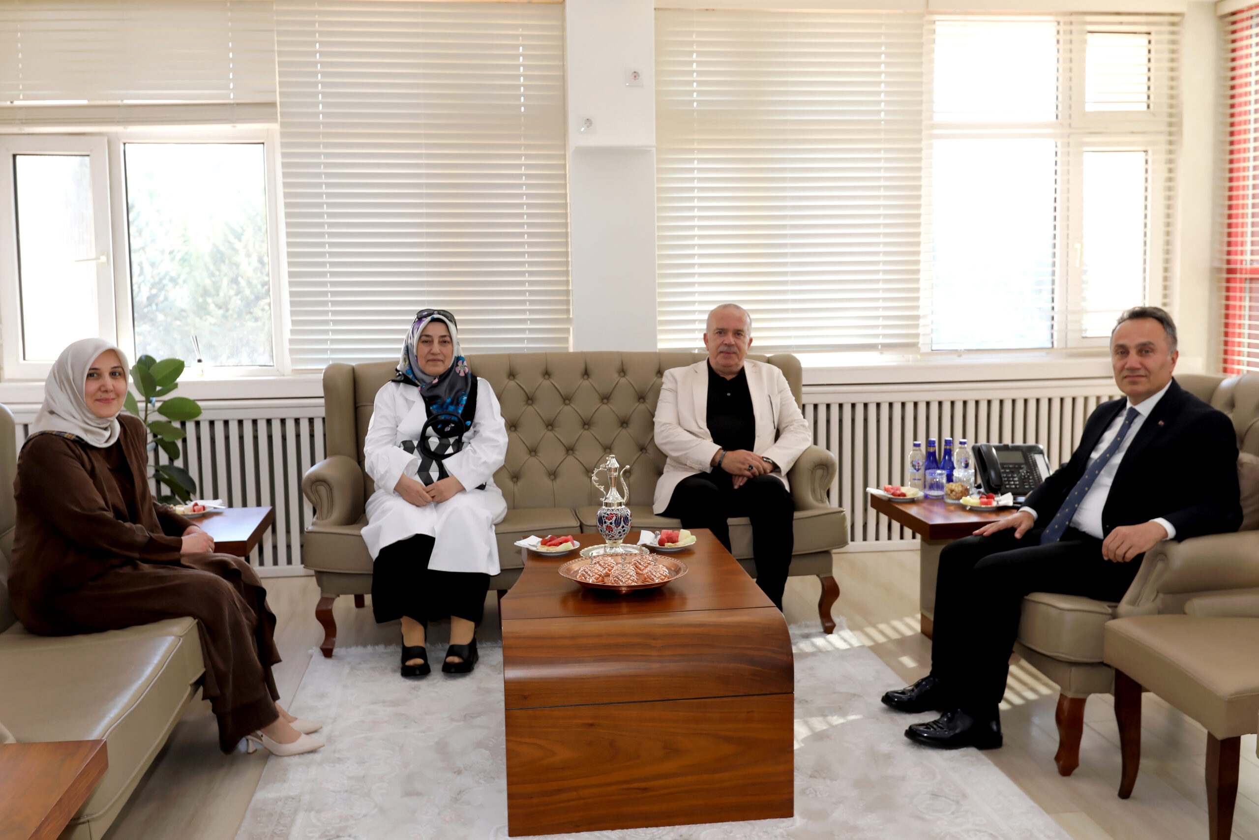 Amasya Üniversitesi Rektörü Prof. Dr. Ahmet Hakkı Turabi’den Rektörümüz Prof. Dr. Fatih Yılmaz’a Ziyaret