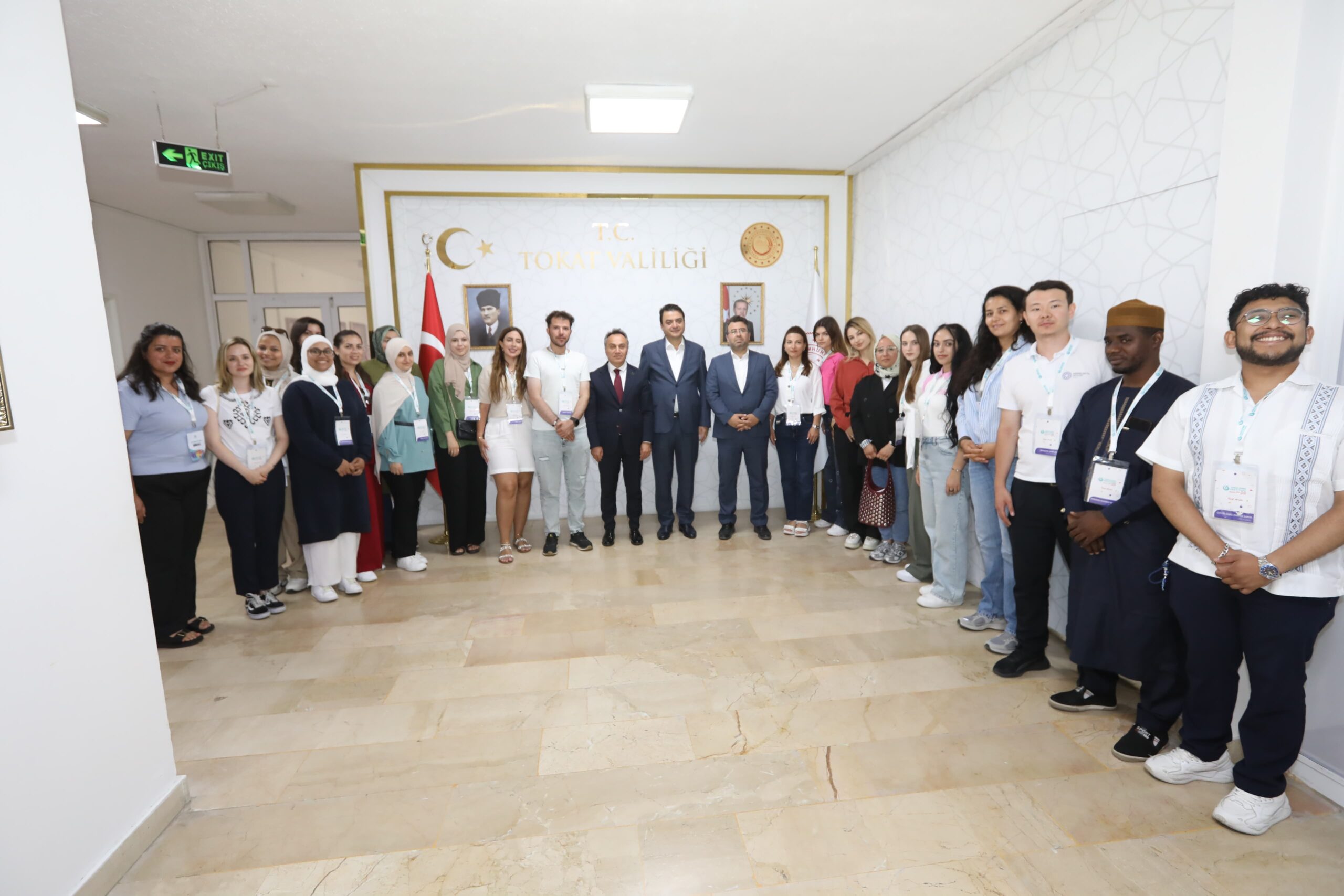 TÖMER Yaz Okulu Öğrencilerinden Tokat Valisi Abdullah Köklü’ye Ziyaret