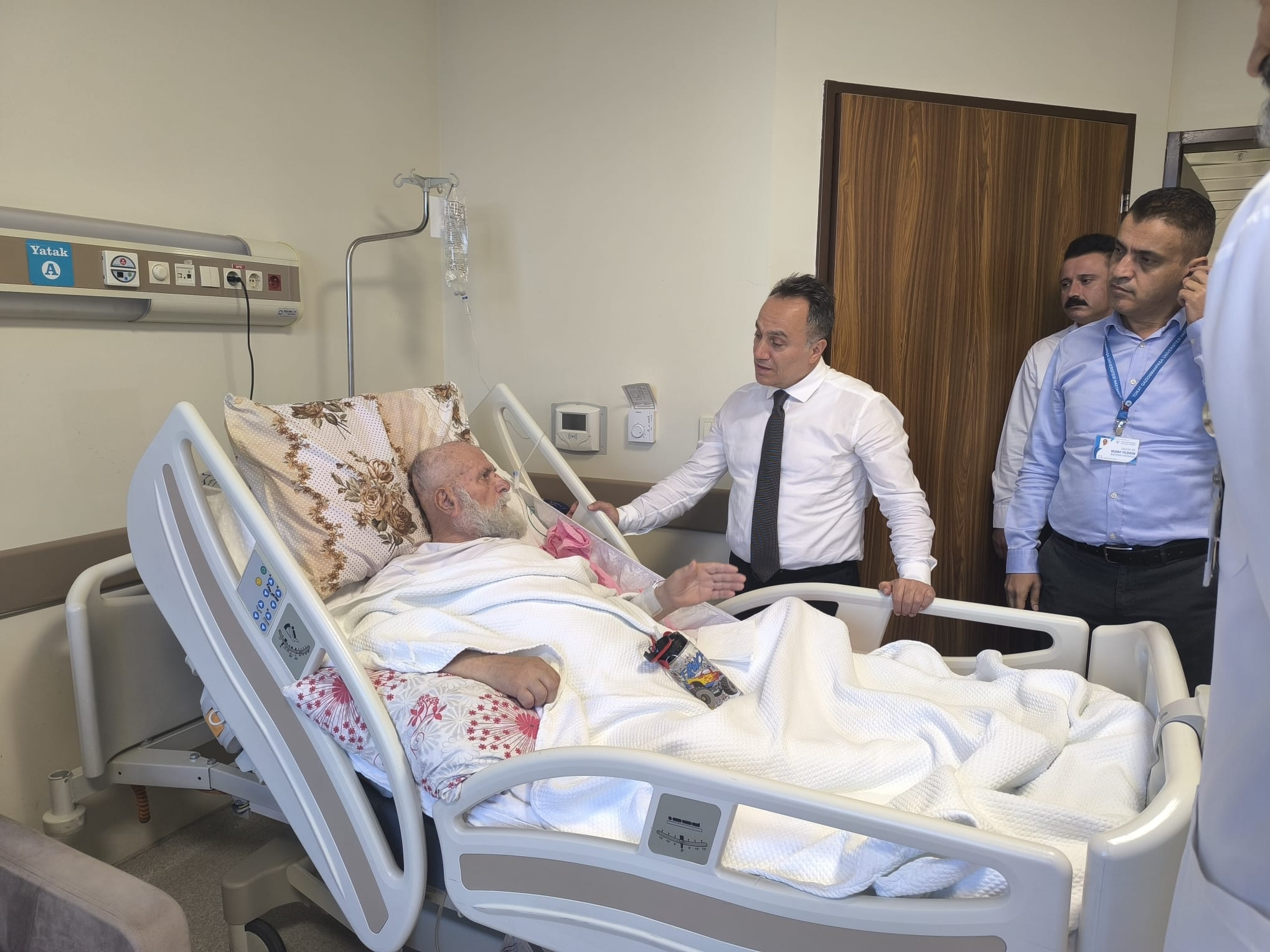 Rektörümüzden Hasta Ziyareti