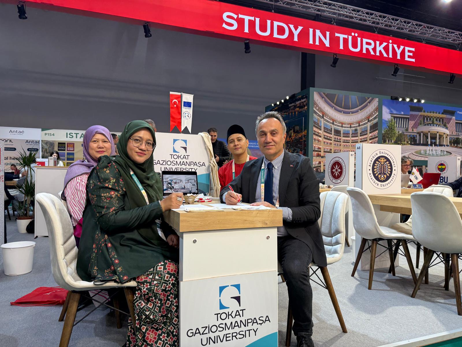 TOGÜ, EAIE 2025’te Uluslararası İş Birliklerine İmza Attı