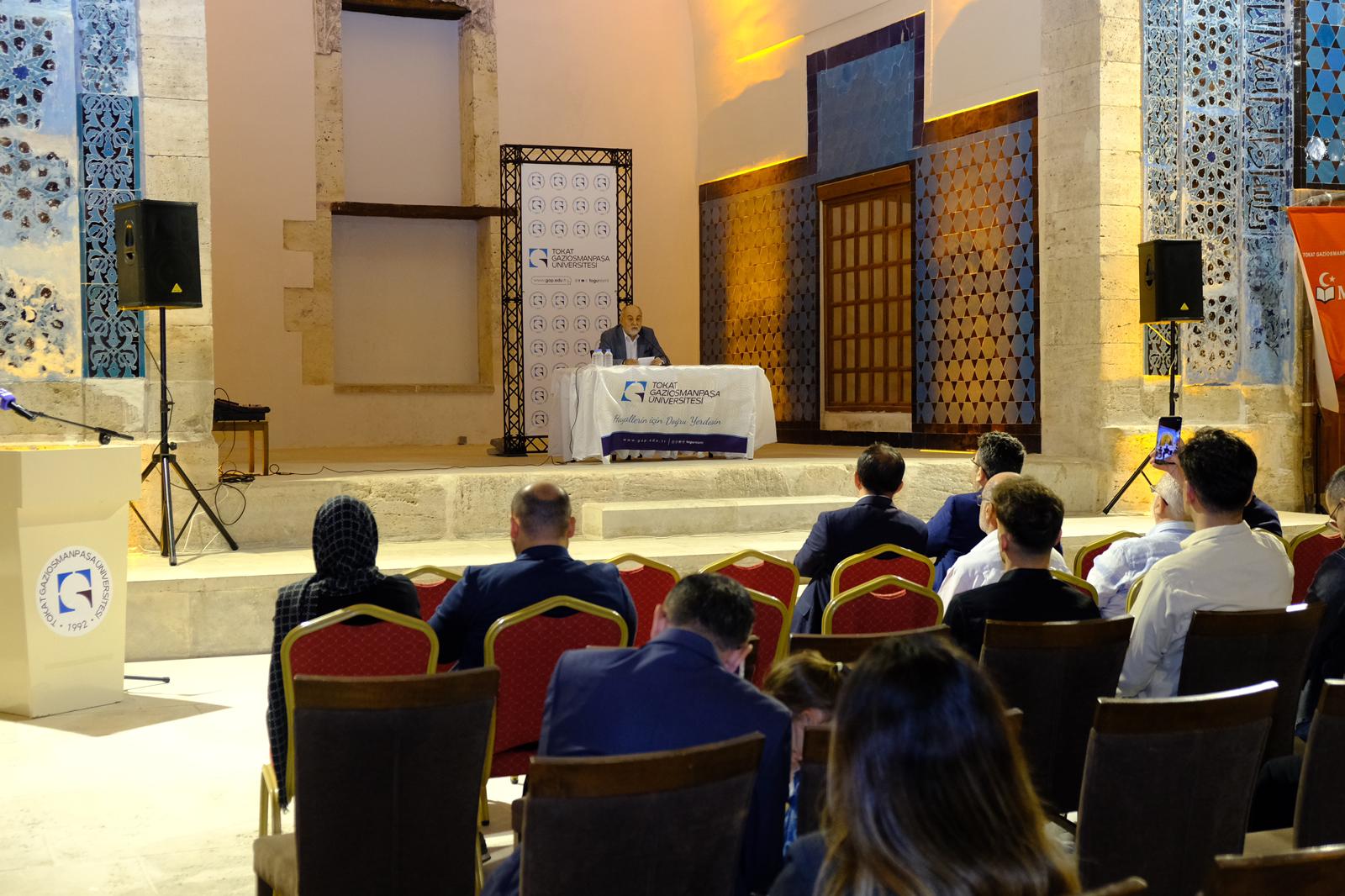 Üniversitemizden 12 Eylül Darbesinin Dinamikleri Konferansı