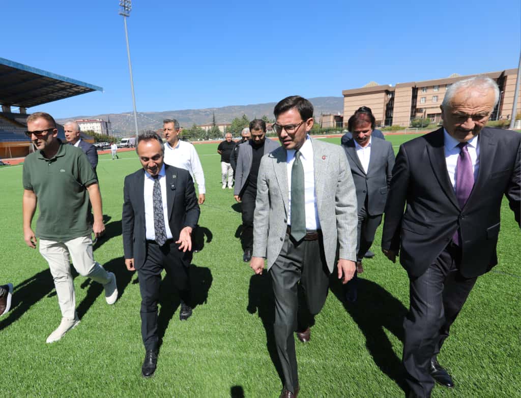 TOGÜ Futbol Sahası FIFA Standartlarına Uygun Olarak Yenilendi