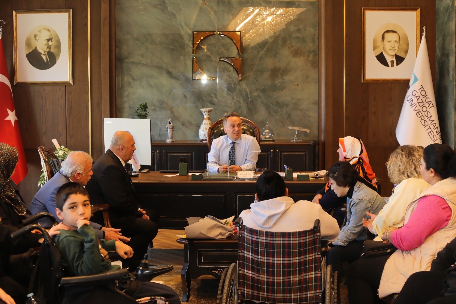 Türkiye Sakatlar Derneği Tokat Şube Başkanından Rektörümüze Ziyaret