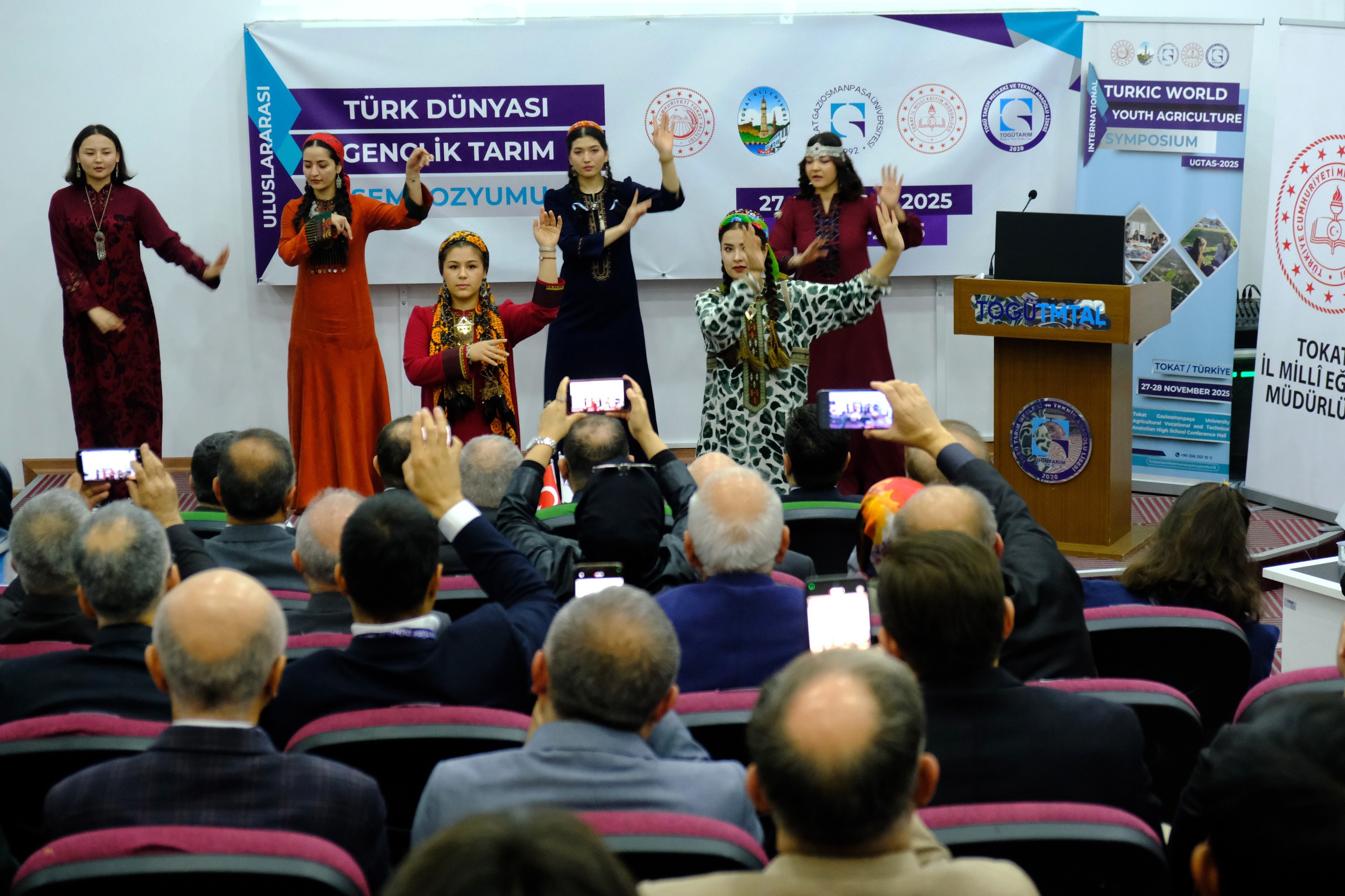 Uluslararası Türk Dünyası Gençlik Tarım Sempozyumu TOGÜ’de Başladı