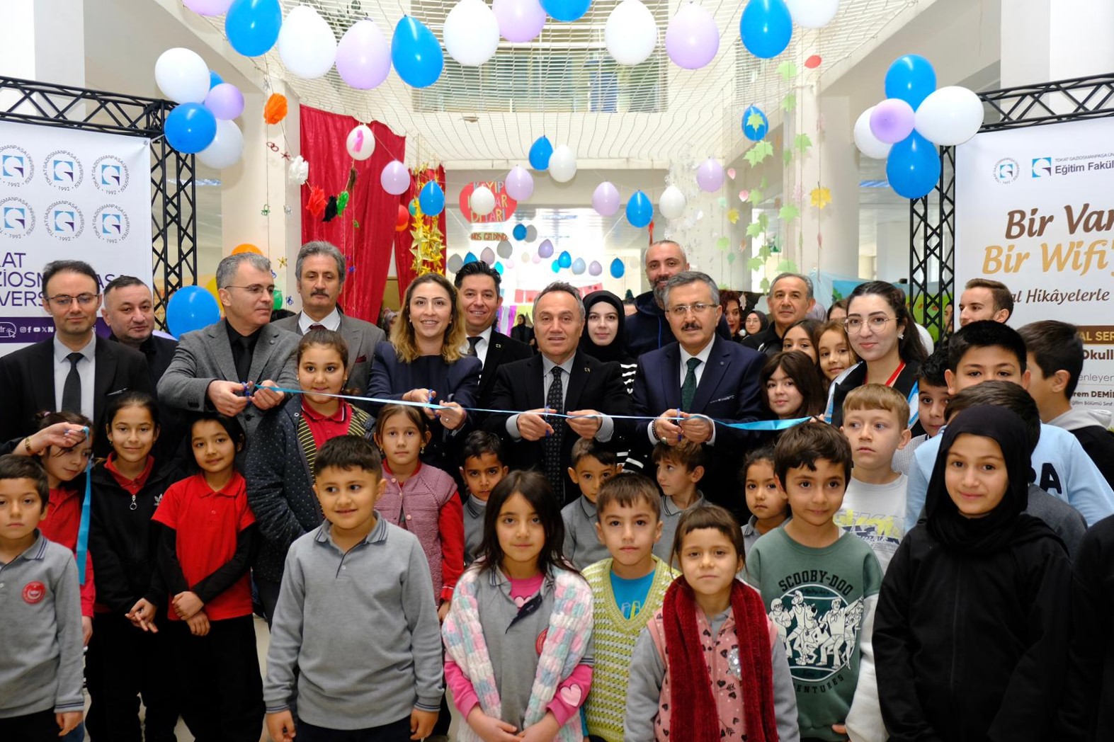 Masallar Dijitalle Buluştu: “Bir Varmış Bir Wİ-Fİ’ymiş” Eğitim Fakültesinde Hayat Buldu