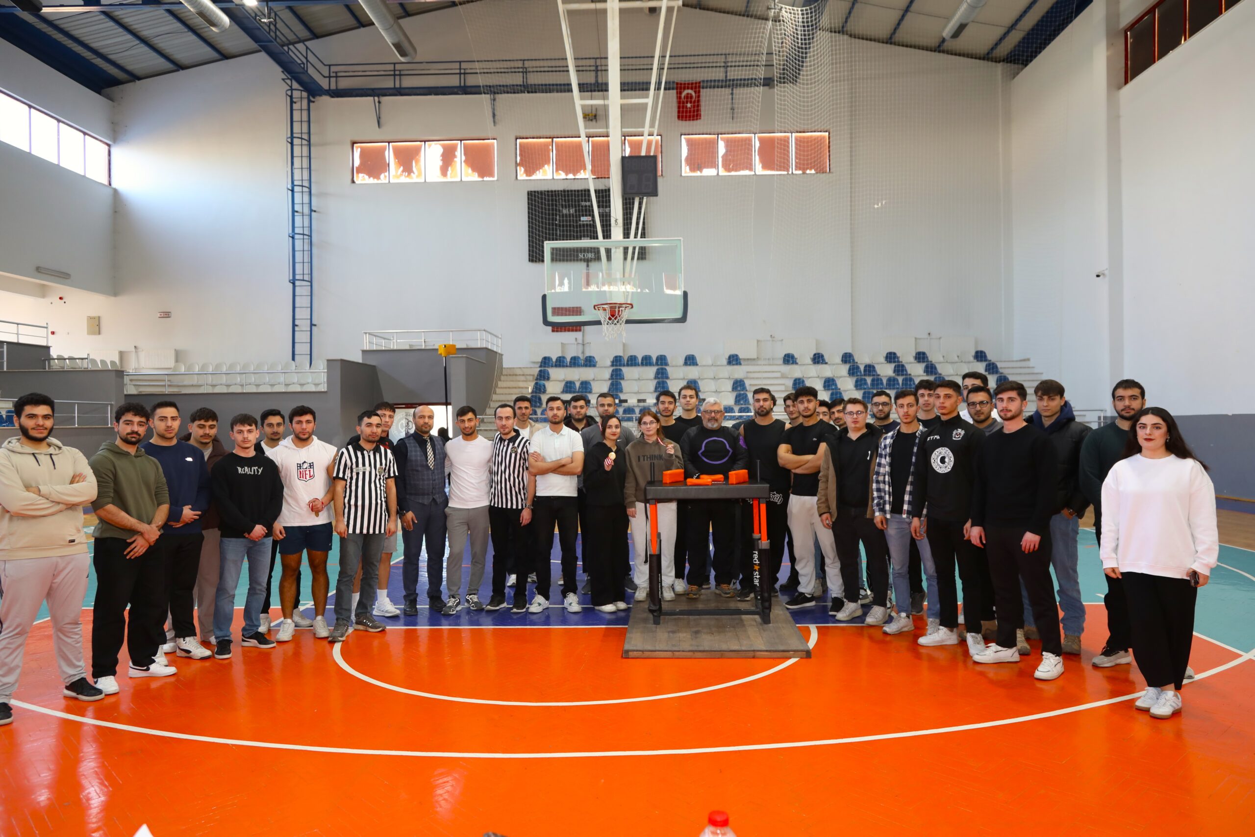 TOGÜ’de Bilekler Gücünü Konuşturdu