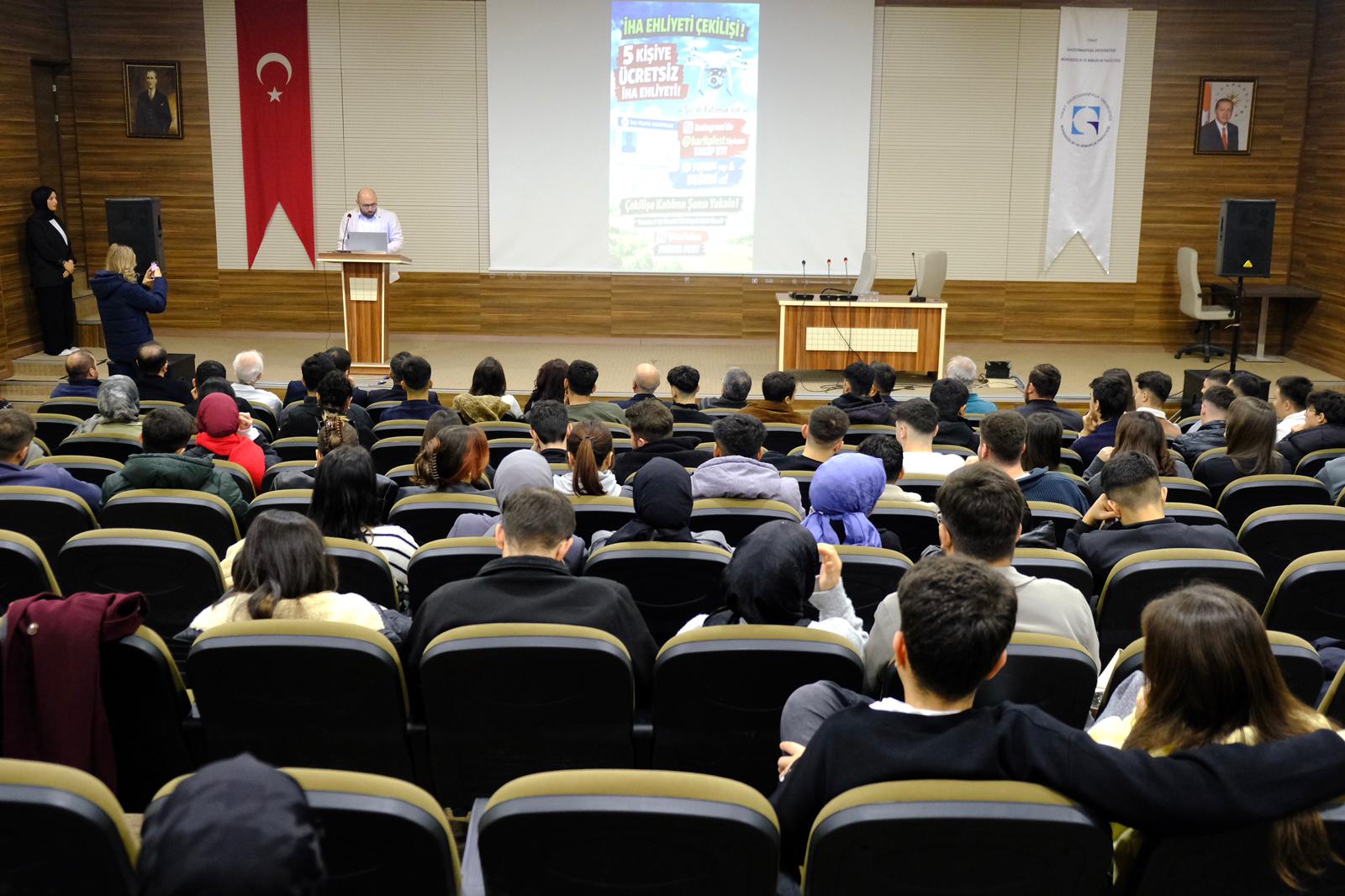 Üniversitemizden Haritacılık Uygulamaları ve Gelecek Perspektifleri