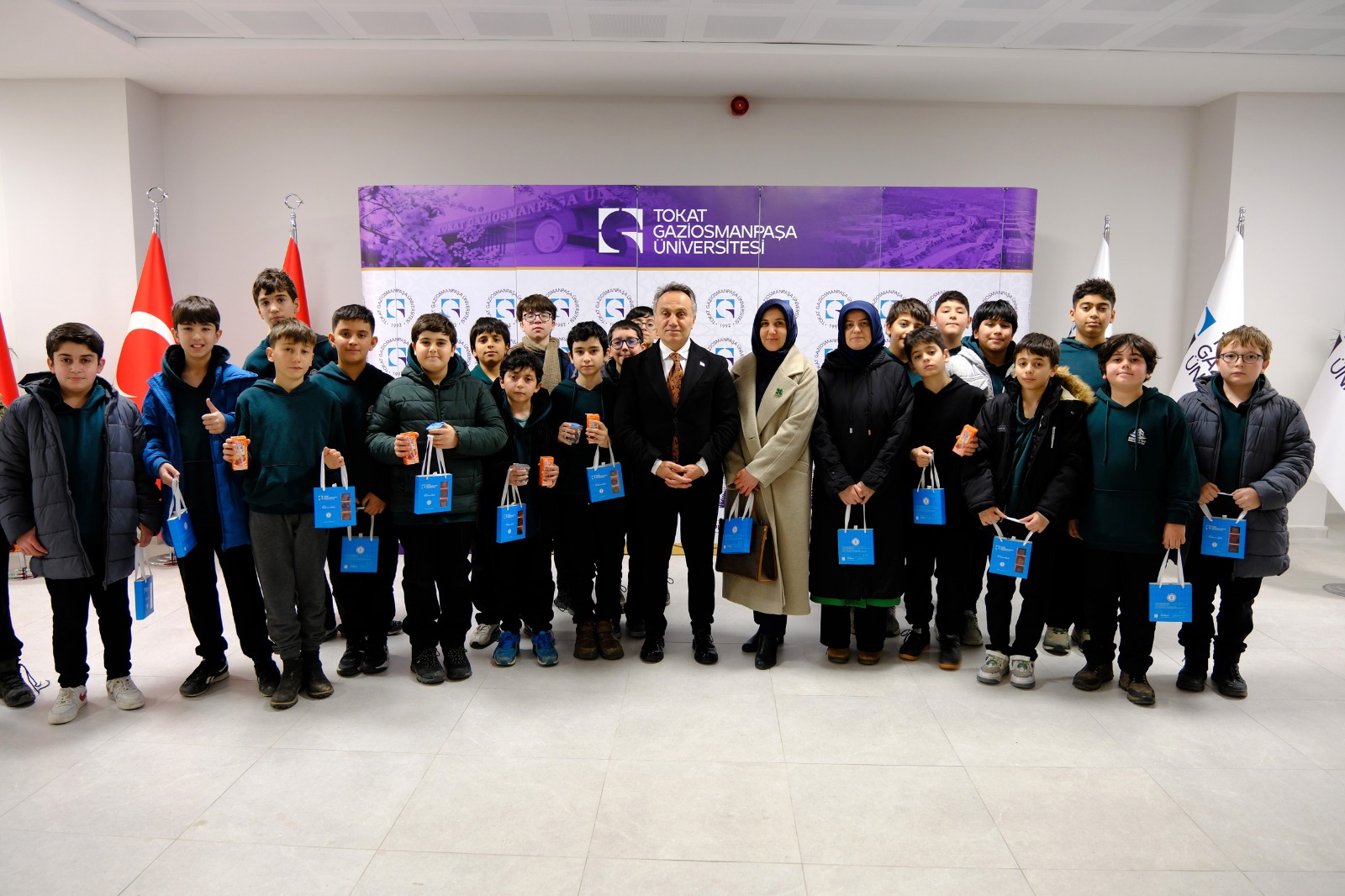 TOGÜ, Akademik İmkânlarını MEB Öğrencilerinin Kullanımına Sundu: Bu Kapsamdaki İlk Ziyaret Gerçekleştirildi