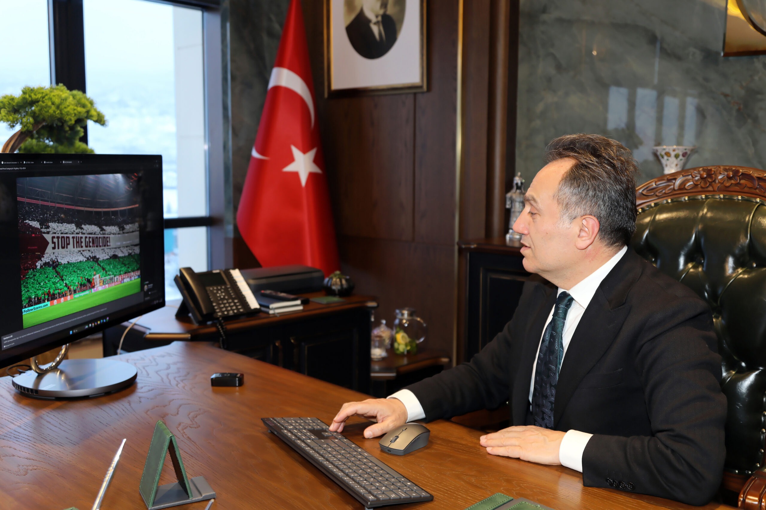 Rektörümüz, Anadolu Ajansı’nın Yılın Kareleri Oylamasına Katıldı