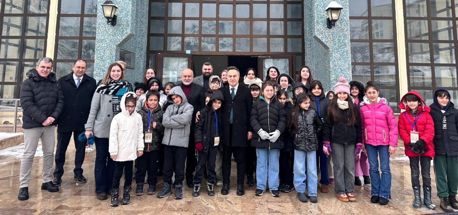 Üniversitemizden Empati Odaklı Proje: Empati Tokat’ta Başlıyor, Çocuklar Teknolojiyle Farkındalık Kazanıyor