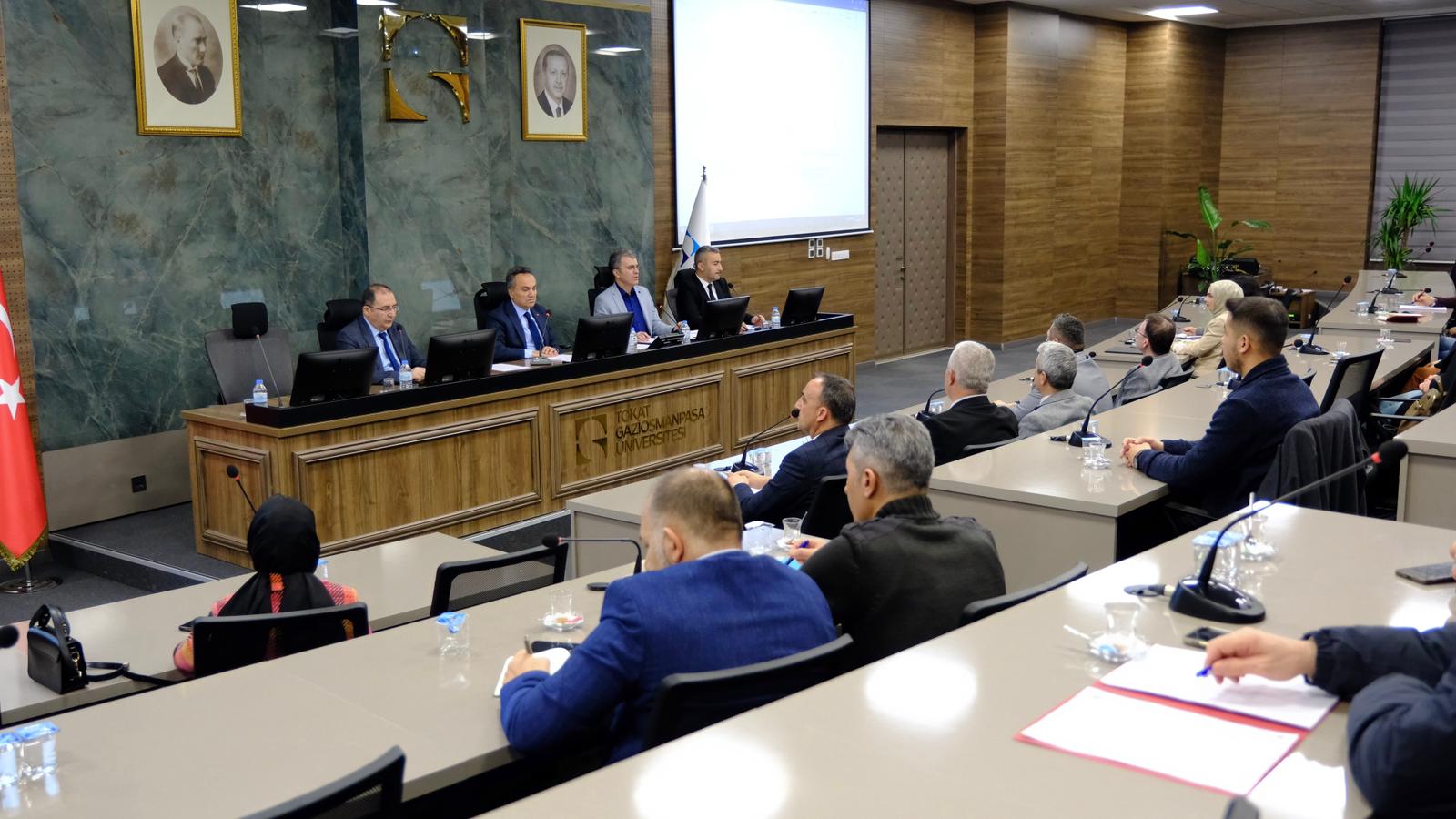 Üniversitemiz Kalite Komisyonu Toplantısı Gerçekleştirildi