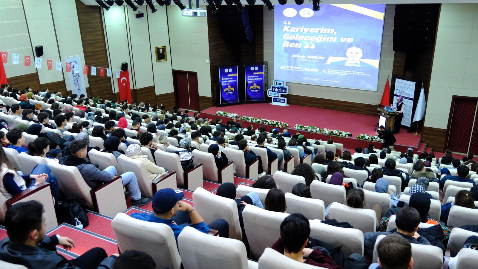 Üniversitemizden Ufuk Açıcı Söyleşi: “Kariyerim, Geleceğim ve Ben”