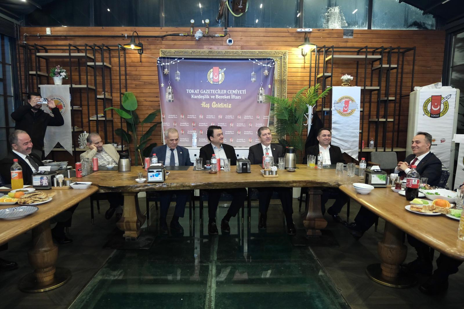 Rektörümüz Prof. Dr. Fatih Yılmaz’dan Tokat Basınına Övgü: “Kamuoyunun Vicdanı ve Sesi Olmaya Devam Ediyorsunuz”