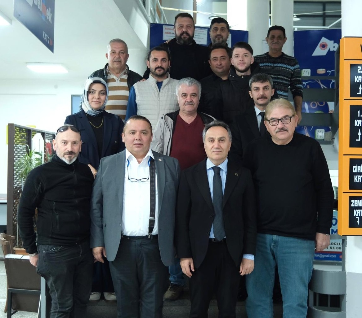 Rektörümüzden Tokat Gazeteciler Cemiyeti Yönetimine Tebrik Ziyareti