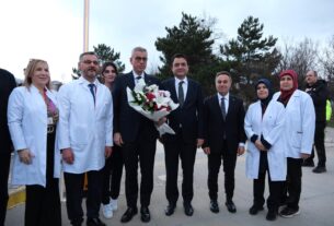 Sağlık Bakanı Prof. Dr. Kemal Memişoğlu Tokat’ı Ziyaret Etti: Ziyarette Rektörümüz de Hazır Bulundu