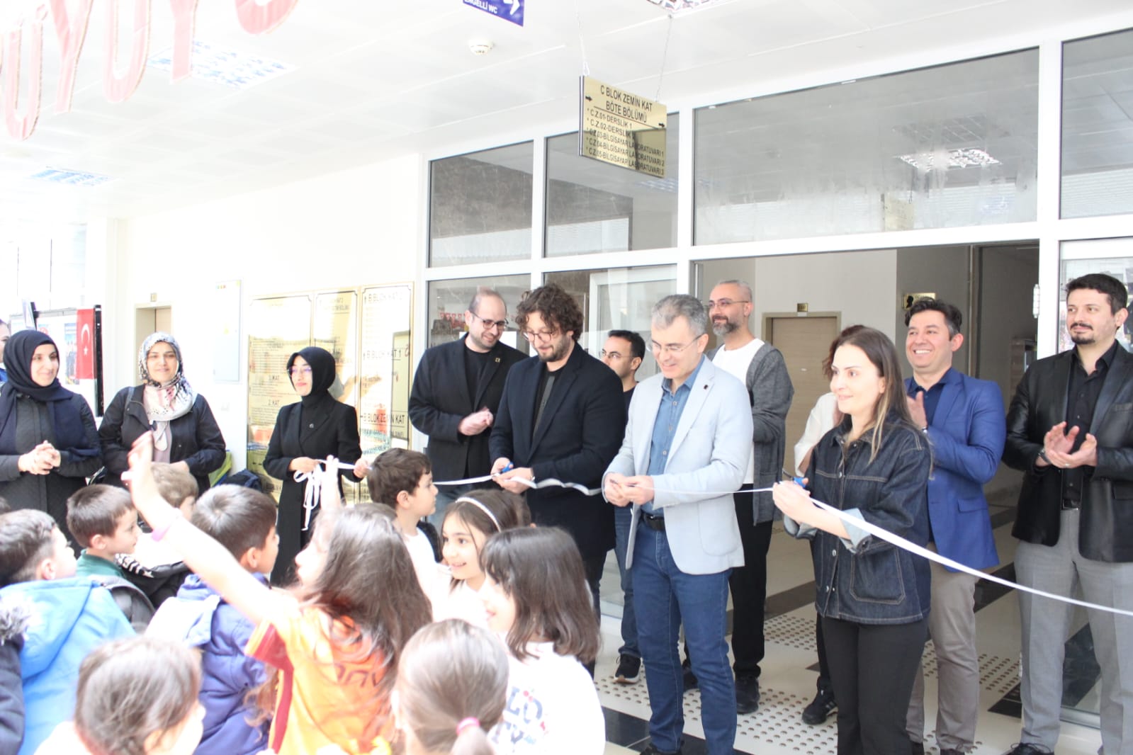 Meslekleri Eğlenerek Öğreniyorlar: Eğitim Fakültesinden Çocuklara Yönelik Meslek Tanıtım Etkinliği