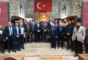 Tokat’ta Gençlik Buluşması: Mehmet Sekmen İhtisas Akademi’de Öğrencilerle Bir Araya Geldi