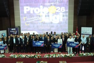 Genç Zihinlerin Yarışı: Yenilikçi Fikirler Proje Ligi’26’da Sahneye Çıktı