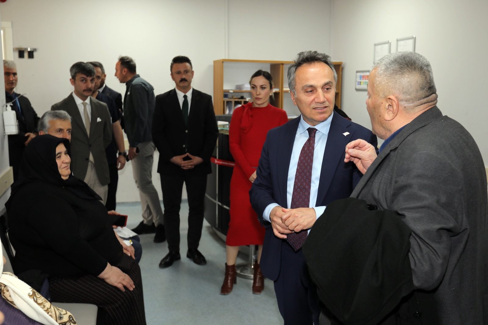 Rektörümüzden Palyatif Bakım Merkezine Ziyaret: Radyoterapi Cihazı Hastanemize Kazandırıldı