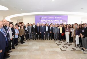 Toplumsal Katkı ve Sosyal İnovasyon Zirvesi Yoğun Katılımla Gerçekleştirildi