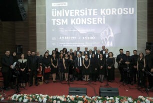 Nağmelerle Dolu Gece: TOGÜ Türk Sanat Müziği Korosu Dinleyenleri Büyüledi