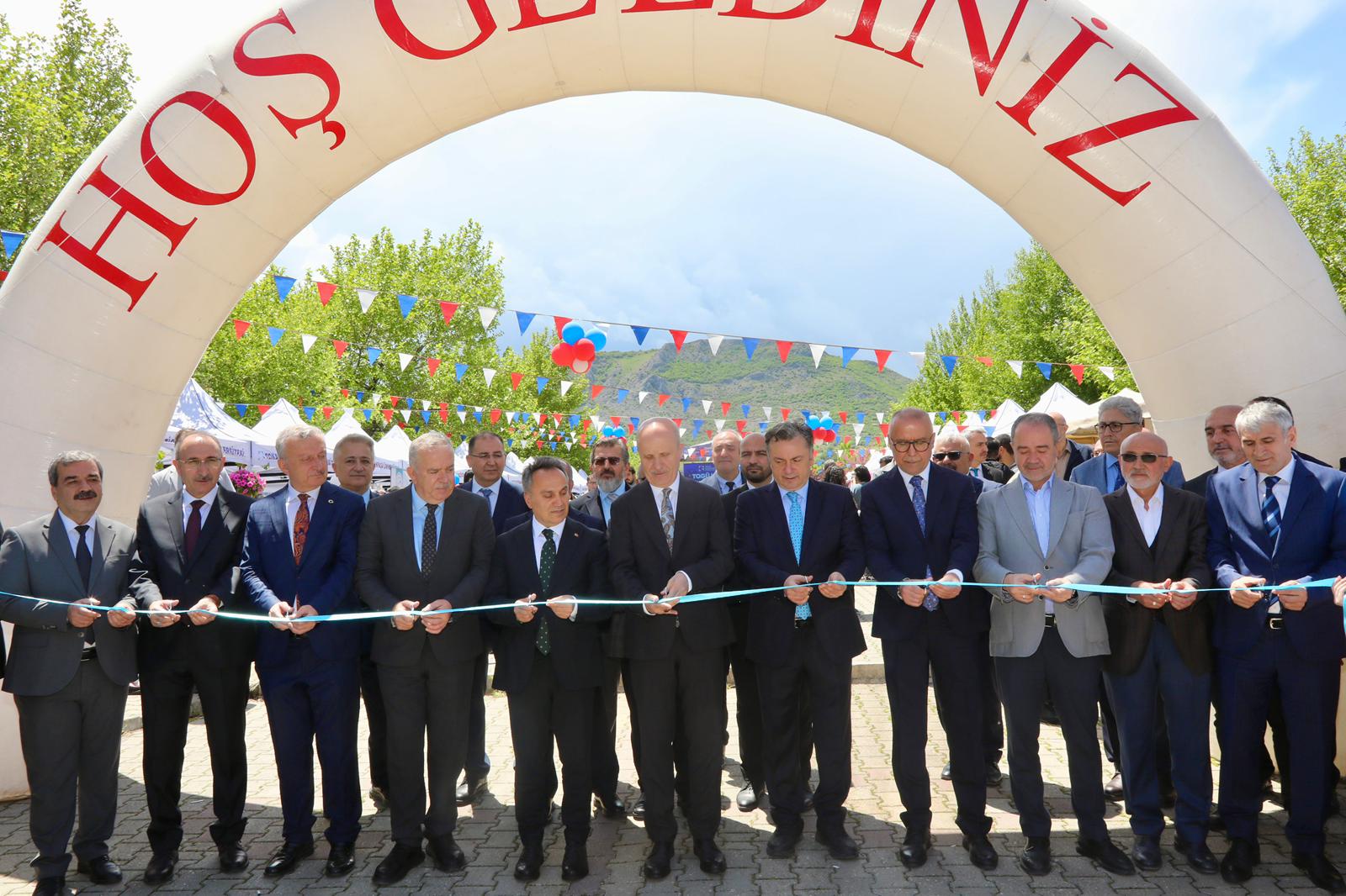 TOGÜ’de Festival Coşkusu: YÖK Başkanı Prof. Dr. Erol Özvar Festivalimizin Açılışını Gerçekleştirdi