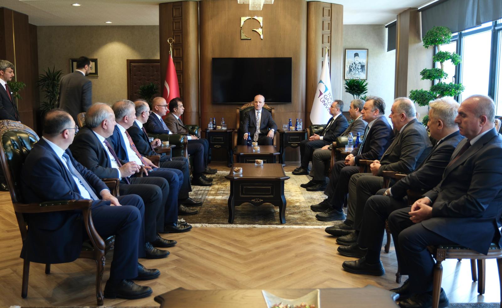 Yükseköğretim Kurulu (YÖK) Başkanı Prof. Dr. Erol Özvar Üniversitemizi Ziyaret Etti